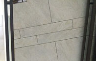 贅沢な砂岩浴室の床タイルの高い硬度3Cの証明