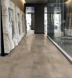 600床タイル2 Cmの厚さの容易な維持によるセメントの一見600