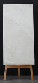 現代大理石の一見の磁器のタイルは薄い灰色600x1200mmのサイズをタイルを張る