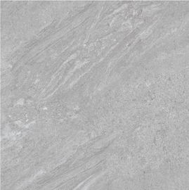 厚さ9.5mmの現代磁器のタイルの灰色は非居間のための60*60cmの壁のタイルを入れる