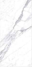 ホテルおよびオフィスの大理石の効果の磁器の大きいタイル900x1800mm白い色の在庫のスリップ防止壁のタイル