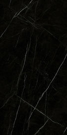 大きく黒い浴室64